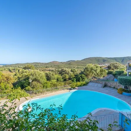 Vista Mare E Piscina Nuditta